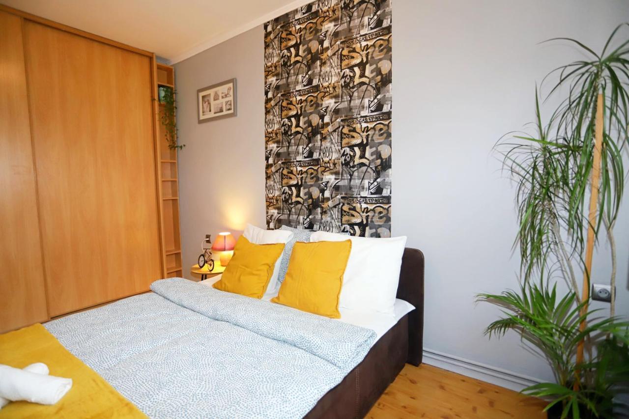 Apartament Rowerlovy Διαμέρισμα Wałbrzych Εξωτερικό φωτογραφία