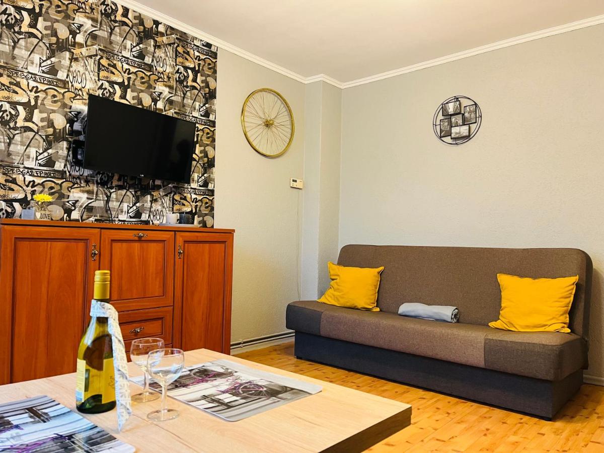 Apartament Rowerlovy Διαμέρισμα Wałbrzych Εξωτερικό φωτογραφία